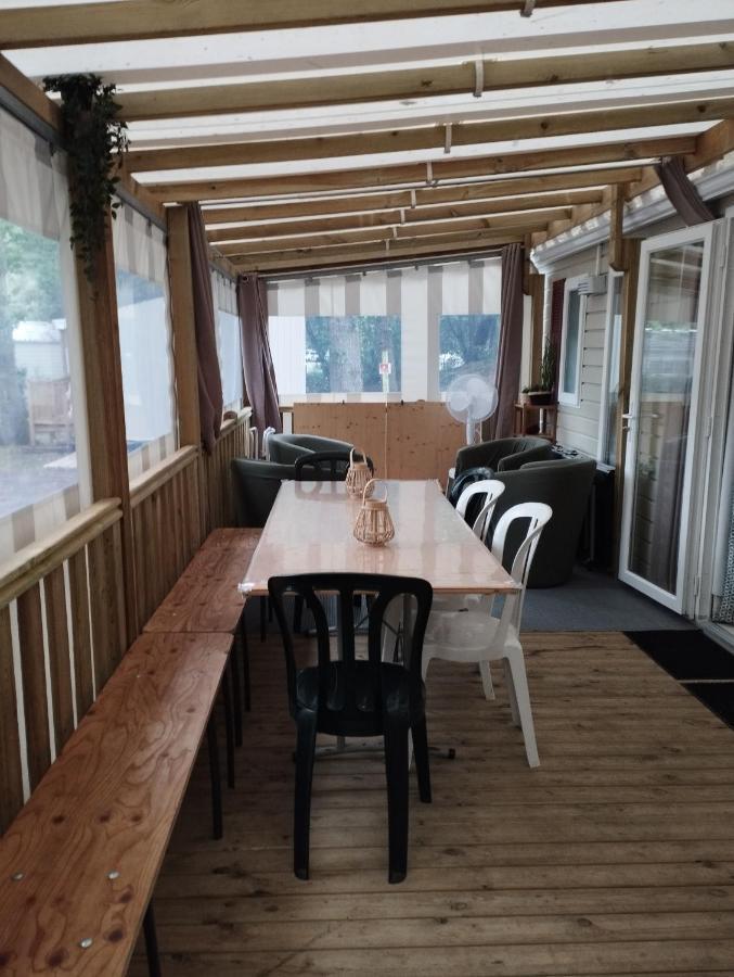 Mobil-Home Tout Confort A 300M De L'Ocean Saint-Brévin-les-Pins Exteriér fotografie